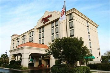 Hampton Inn Austin-SouthINSERT INTO `wp_posts` VALUES (I-35 & Ben White)