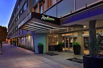 Radisson Hotel Fisherman's Wharf