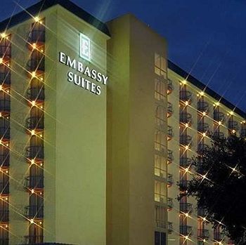 Embassy Suites Hotel Dallas Market Center