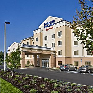 Fairfield Inn & Suites Boston North