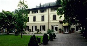 Budgetel Inn & Suites