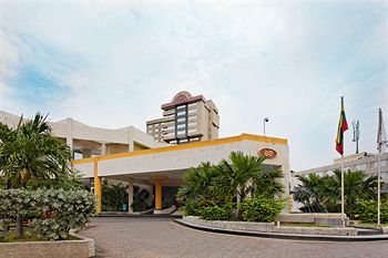 Crowne Plaza Maruma