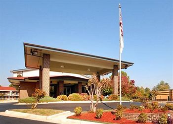 Quality Inn University