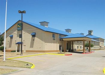 Quality Inn And Suites Wichita