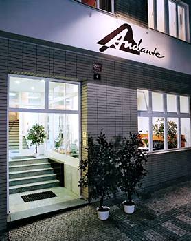 Andante Hotel