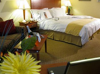 Radisson Hotel Charleston Airport