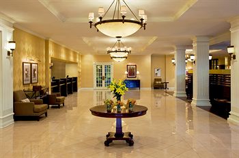 InnPlace Charleston Airport Hotel