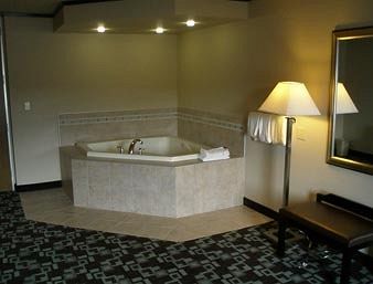 Super 8 Daleville/Roanoke