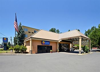 Comfort Inn & Suites West