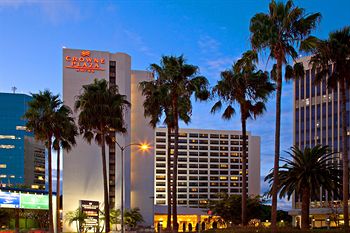 Crowne Plaza Los Angeles – International Airport