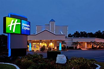 Holiday Inn Express Charleston – Summerville