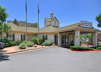 Quality Inn and Suites Garden of the Gods
