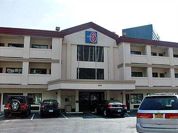 Motel 6 Atlanta Downtown