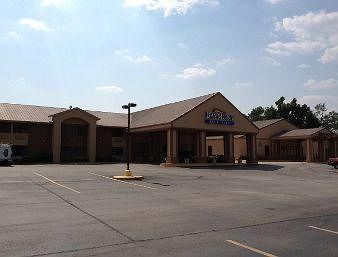 Baymont Inn And Suites Marshall, TX