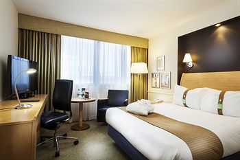 Holiday Inn Glasgow Airport
