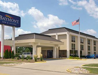 Baymont Inn and Suites Bloomington