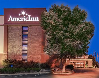 AmericInn Hotel & Suites Omaha