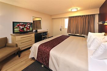 Red Roof Inn Buffalo – Niagara Airport
